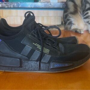 Women’s Size 9 Black Adidas